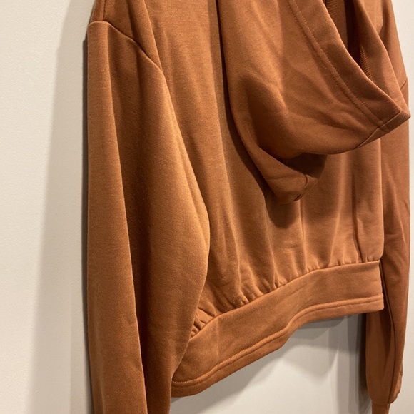 Cropped hoodie - Picture 5 of 5